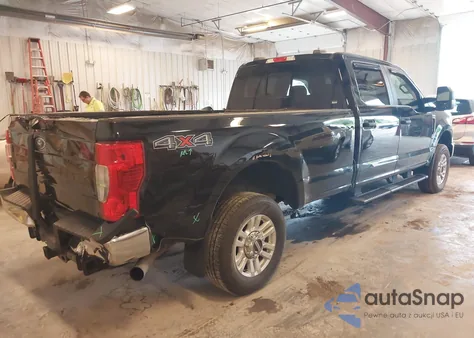 2020 Ford F-250 Xl z USA, uszkodzony, nr VIN 1FT7W2B61LED31624